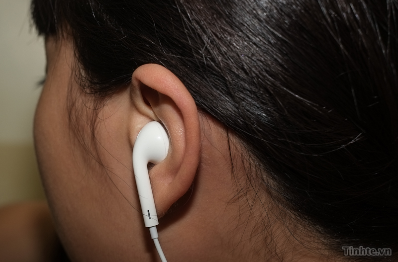 Apple new earphone 03
