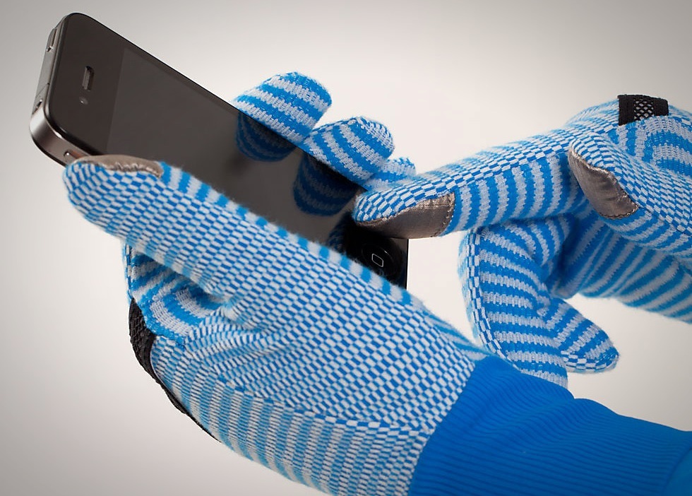 Iphone glove