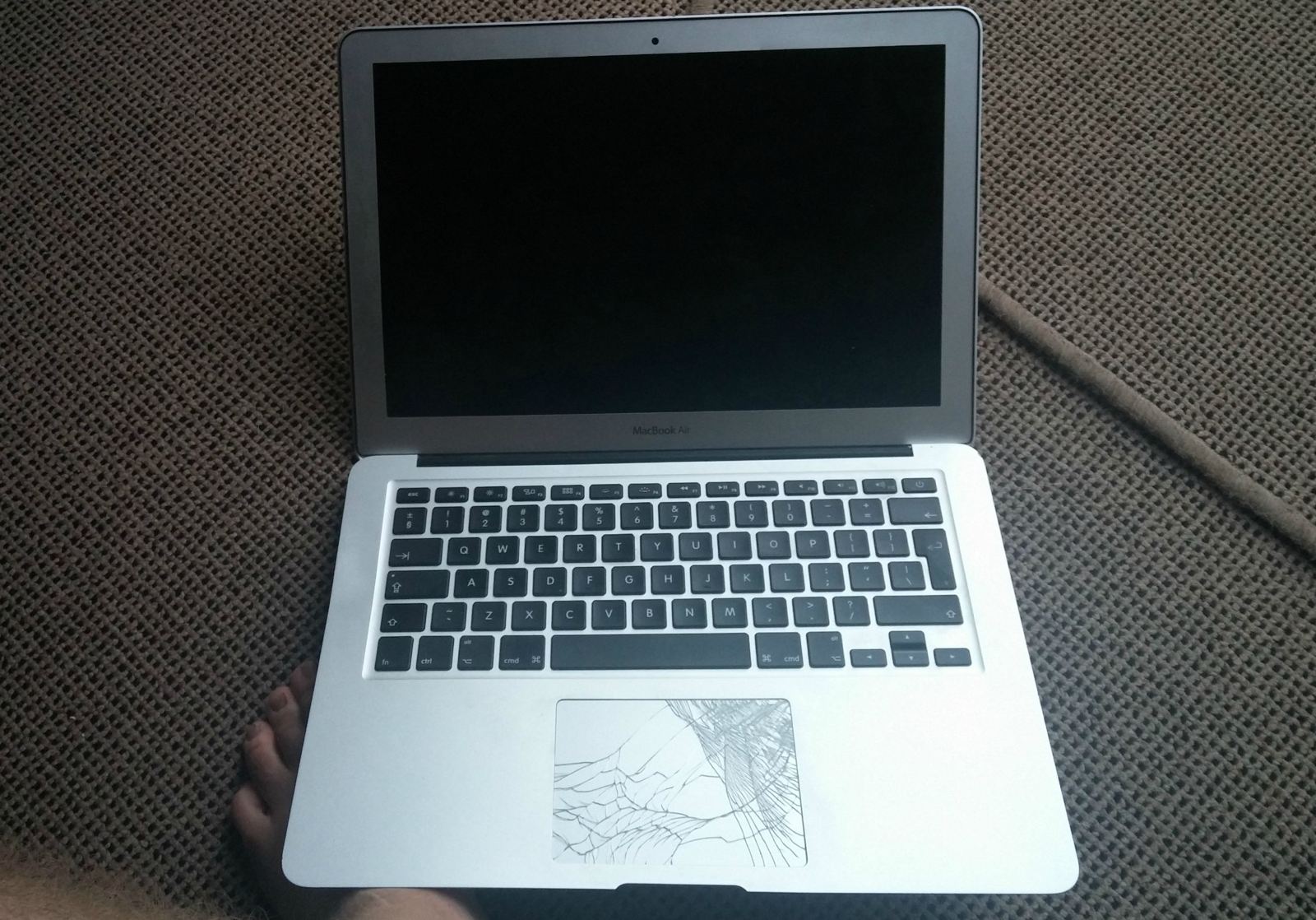 MacBookAirAir 01