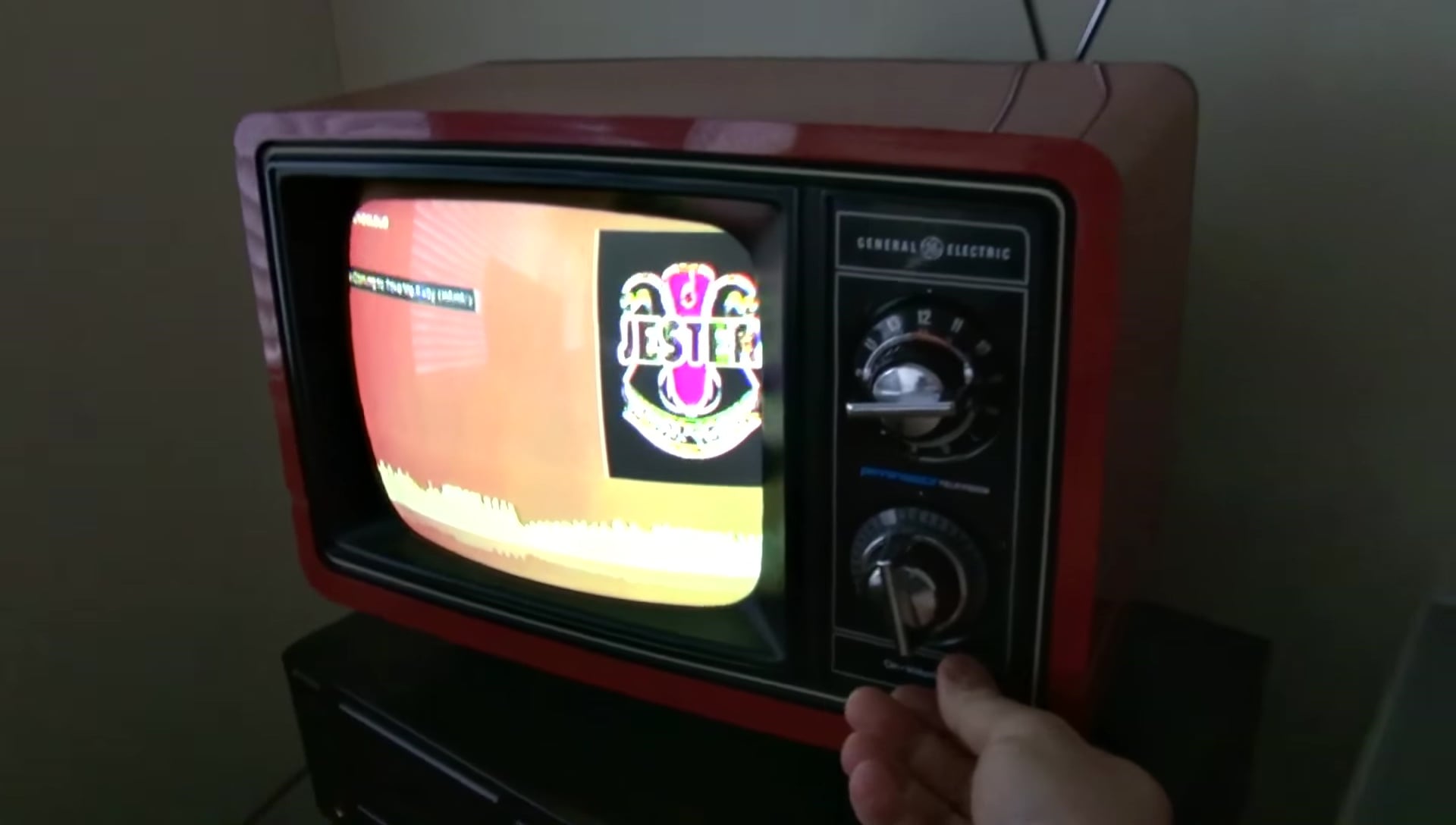 1978TV ChromeCast Mod 04