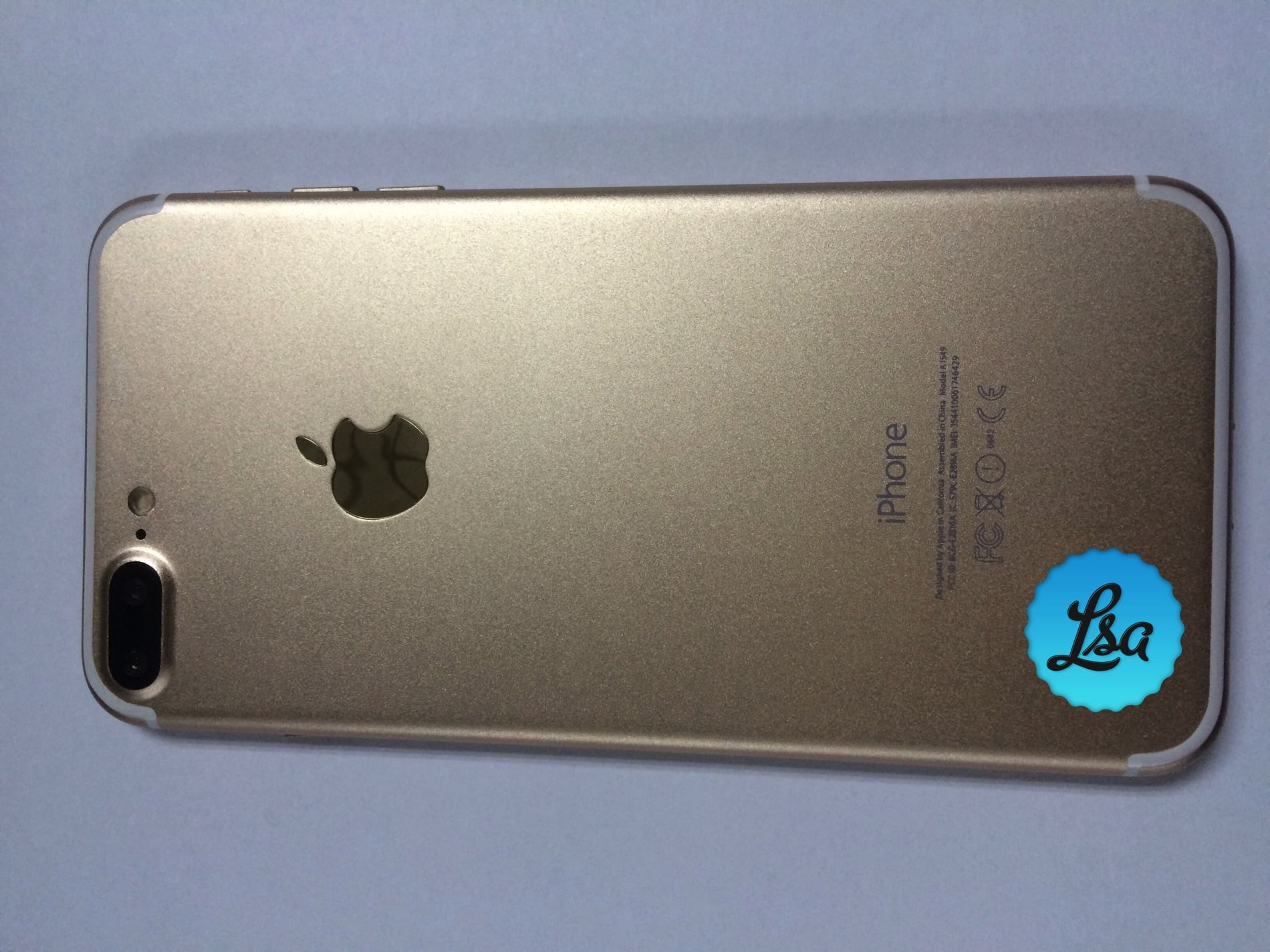 Iphone7 7plus gold 03