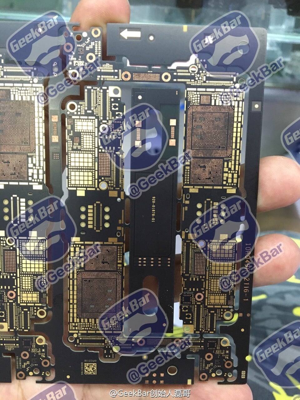 Iphone7 logicboards 01