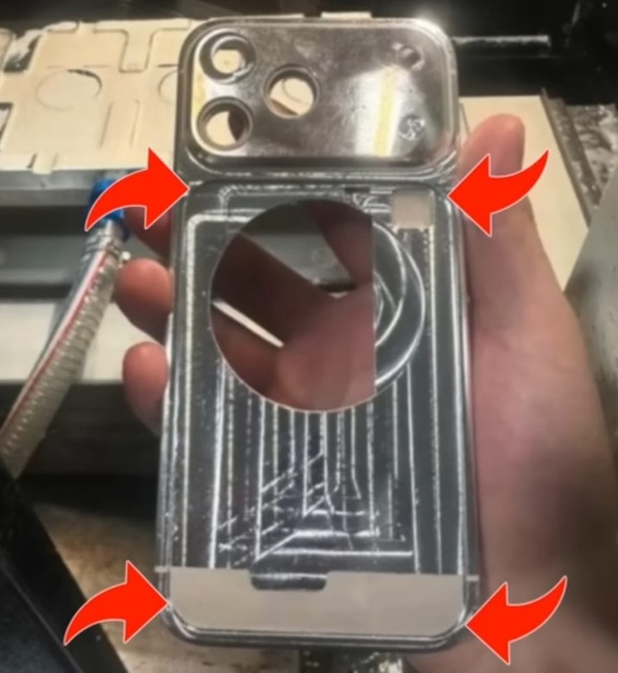 IPhone17learpanel cameracover 1