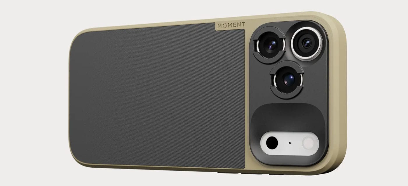 iPhone17case_moment-3.jpg IPhone17case moment 3