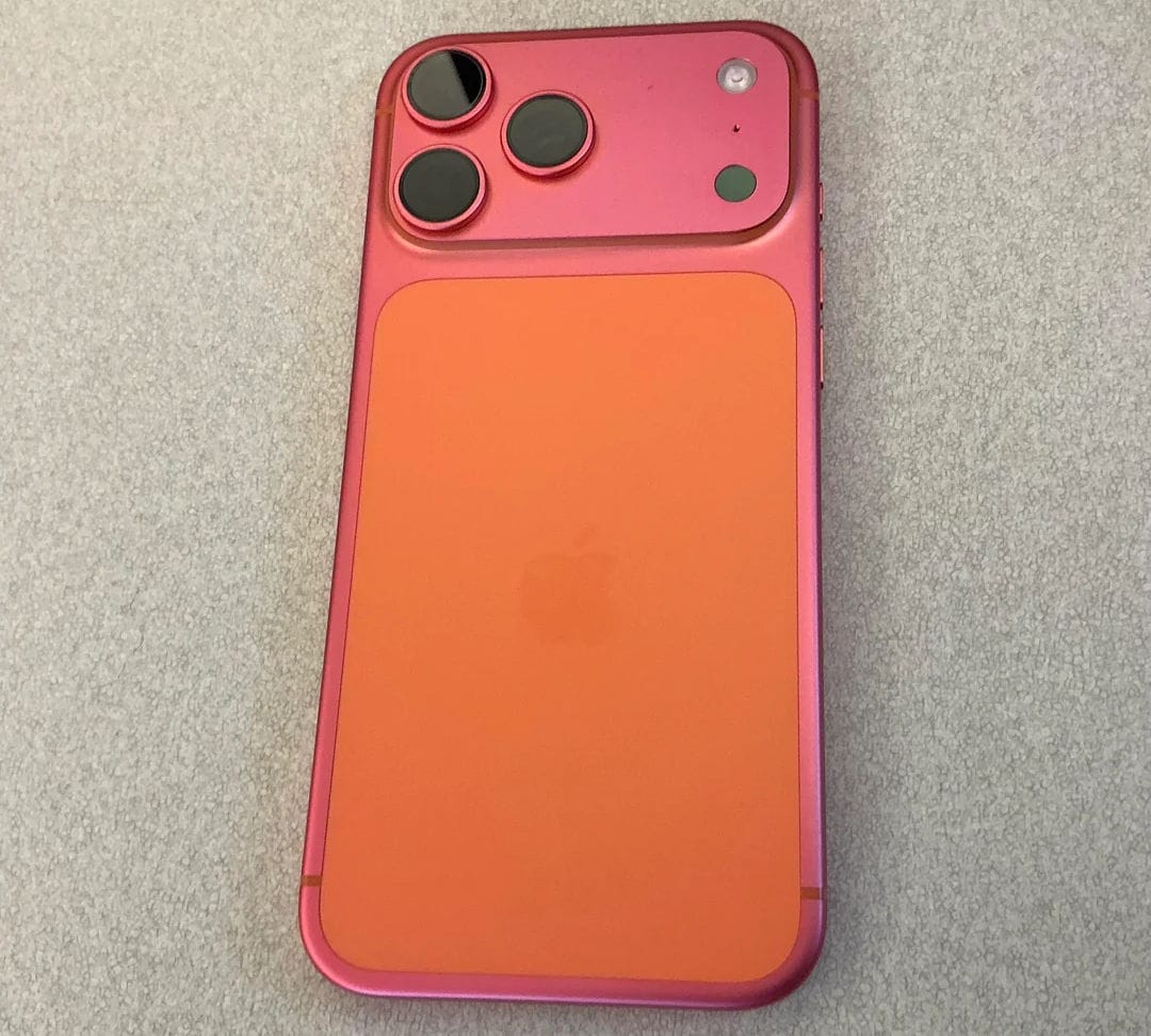 iPhone17promax_orange_iroase-3.jpg IPhone17promax orange iroase 3